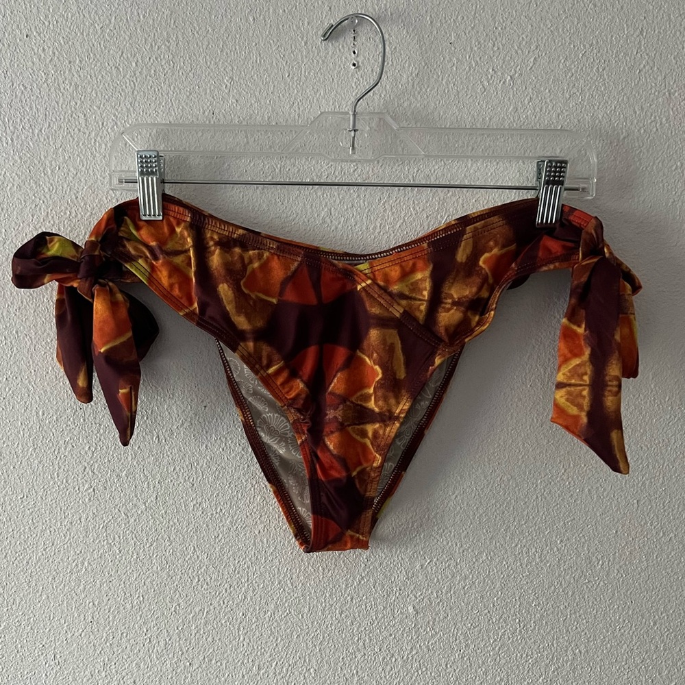 {Free People} Brand New Free-est Renee Printed Tie Side Bikini Bottoms - Picture 5 of 10